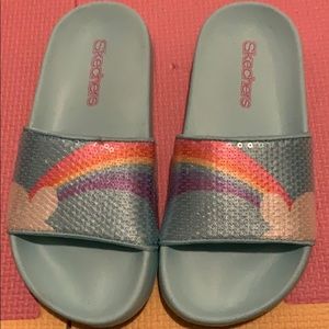 Like Brand New Skechers Slides for Girls!